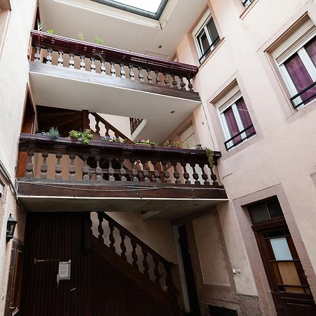 Le Repaire Du Chanceux Selestat Bagian luar foto